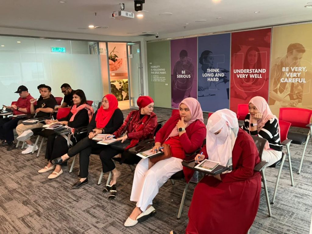 personal_collection_pendapatan_ecommerce_bisnes_income_affiliate_perniagaan_sampingan_duit_percuma_pc